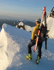 Viewing sunrise from Broken Top. © Kevin Grove.